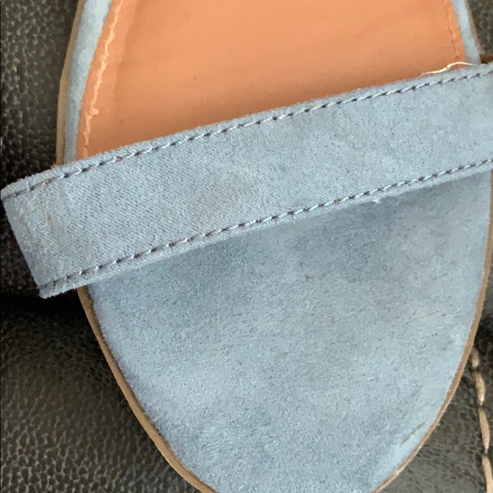 Sandals - Picture 3 of 5